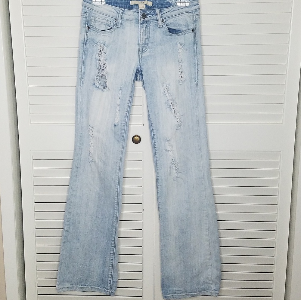 XXI Wide Leg Distress Jeans